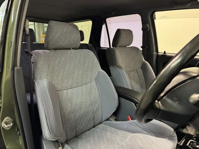 1997 Toyota Hilux Surf JDM car for sale — photo 24 of 25
