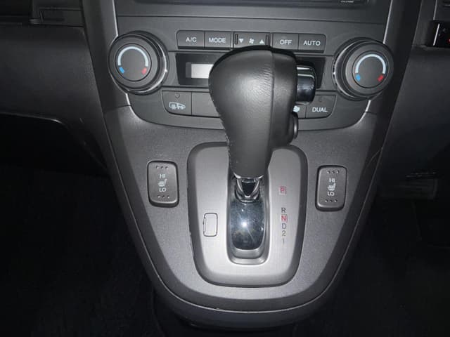 2007 Honda CR-V JDM car for sale — photo 14 of 17