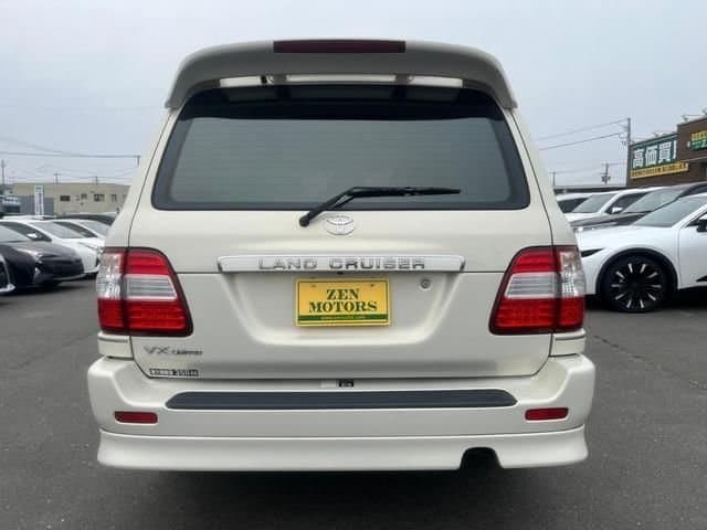 1998 Toyota Land Cruiser JDM car for sale — photo 8 of 9