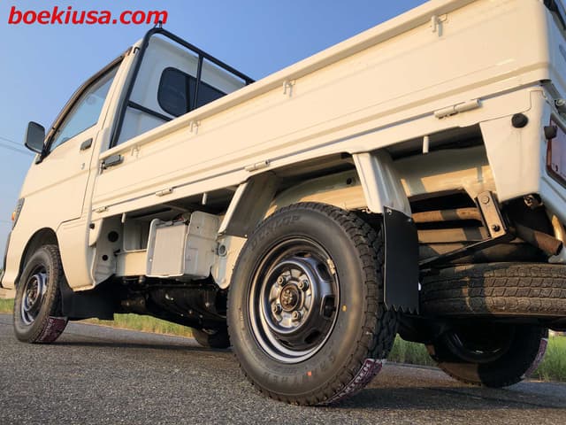 1998 Daihatsu Hijet JDM car for sale — photo 5 of 21