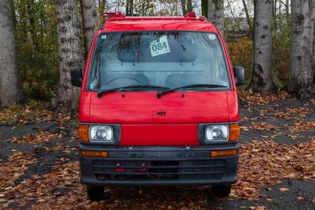 1999 Daihatsu Hijet JDM car for sale — photo 2 of 15