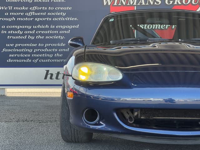 2001 Mazda Roadster (Eunos Roadster / MX-5) JDM car for sale — photo 17 of 25