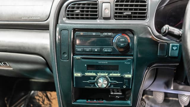 2001 Subaru Legacy JDM car for sale — photo 15 of 25
