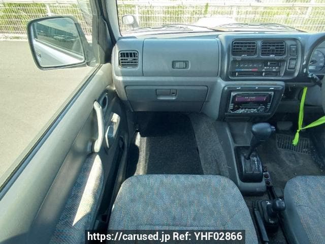 1999 Suzuki Jimny JDM car for sale — photo 18 of 25