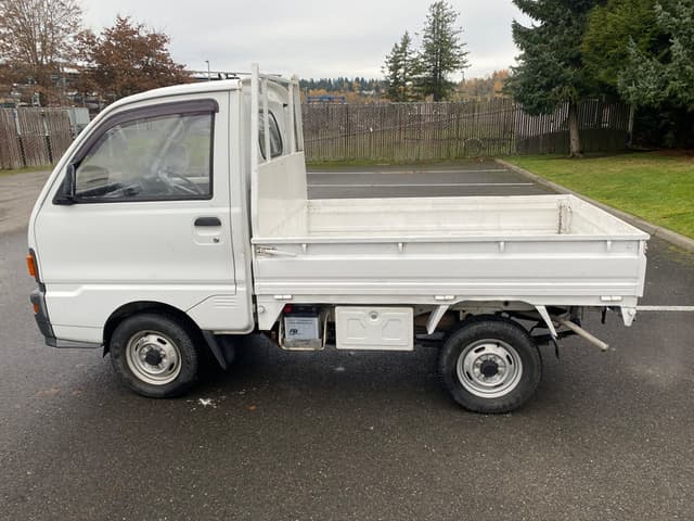 1995 Mitsubishi Minicab JDM car for sale — photo 8 of 10