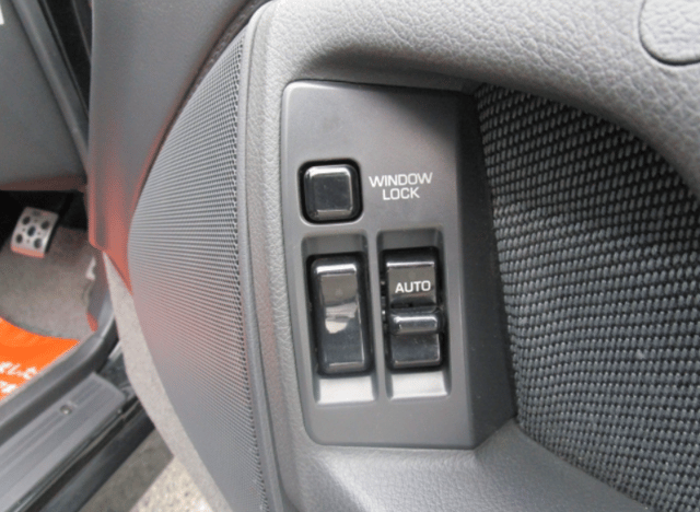 1993 Toyota Supra JDM car for sale — photo 13 of 17