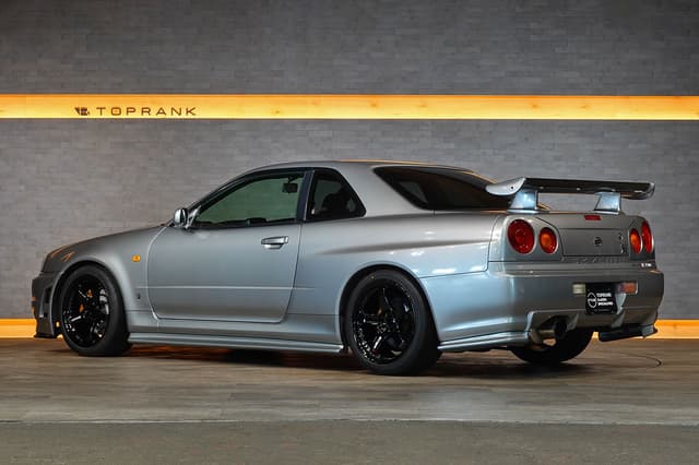 1999 Nissan Skyline JDM car for sale — photo 2 of 25