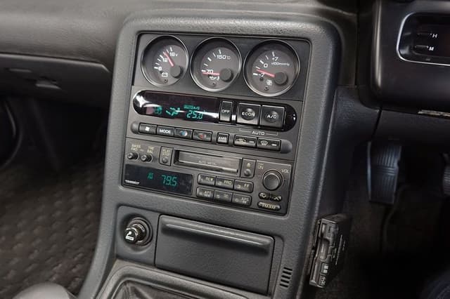 1994 Nissan Skyline JDM car for sale — photo 25 of 25