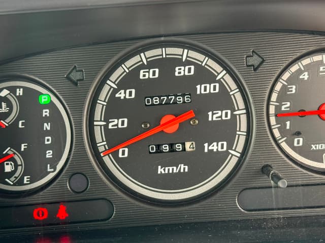 2001 Daihatsu Atrai JDM car for sale — photo 12 of 15