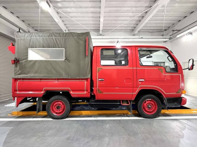 1993 Nissan Atlas JDM car for sale — photo 3 of 10