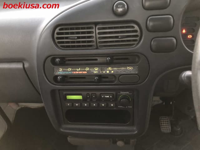 1994 Daihatsu Hijet JDM car for sale — photo 15 of 19