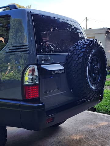 1996 Toyota Land Cruiser Prado JDM car for sale — photo 3 of 25