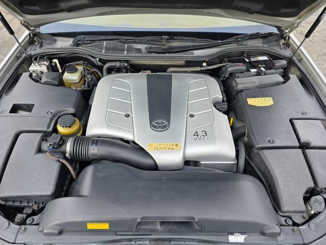 2001 Toyota Celsior JDM car for sale — photo 14 of 14