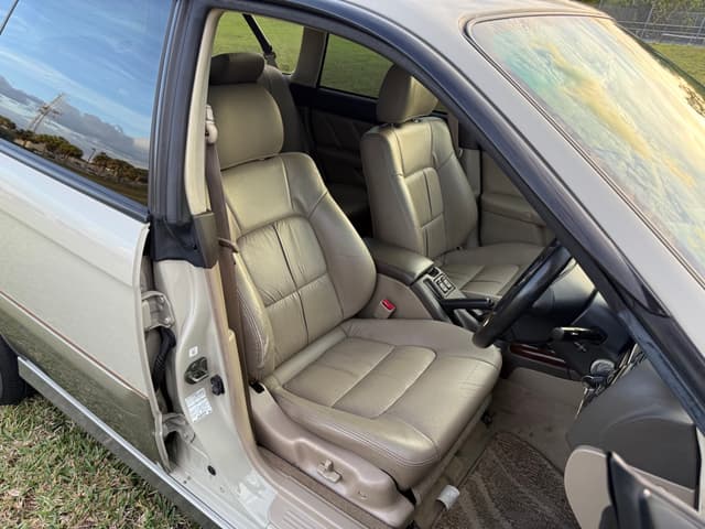 2000 Subaru Legacy JDM car for sale — photo 11 of 25