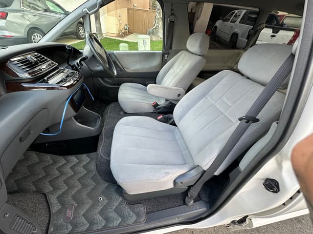 1997 Toyota Estima JDM car for sale — photo 9 of 16