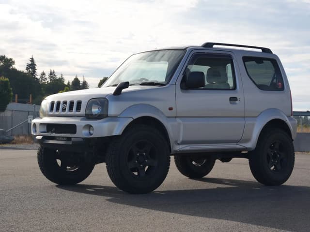 1998 Suzuki Jimny JDM car for sale — photo 9 of 25