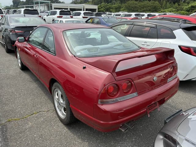 1997 Nissan Skyline JDM car for sale — photo 4 of 10