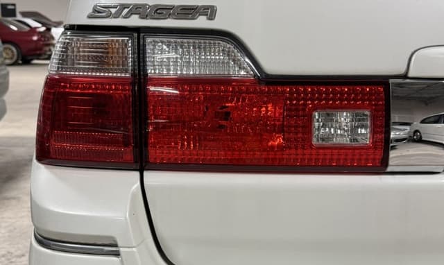 2000 Nissan Stagea JDM car for sale — photo 8 of 25