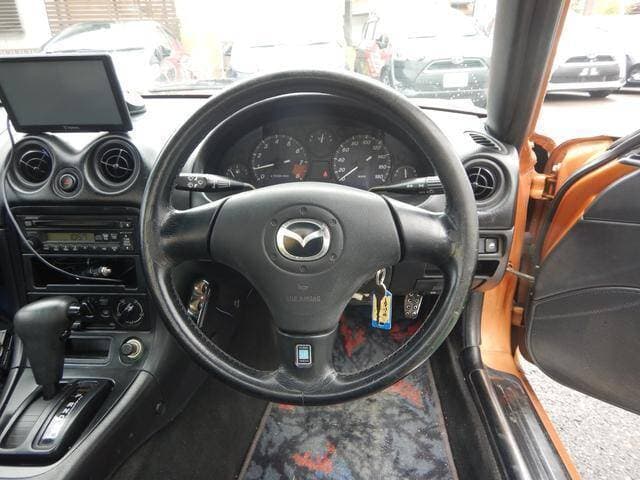 1998 Mazda Roadster (Eunos Roadster / MX-5) JDM car for sale — photo 14 of 20