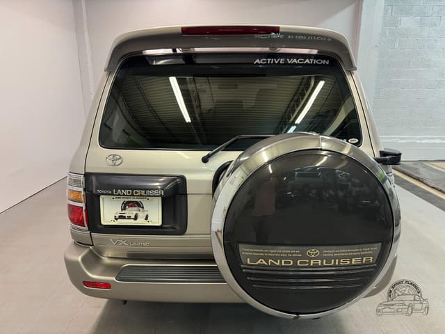 1998 Toyota Land Cruiser JDM car for sale — photo 18 of 25
