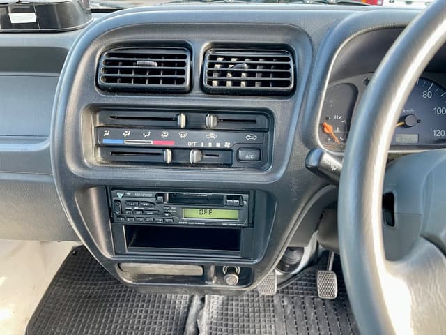 1999 Suzuki Carry JDM car for sale — photo 19 of 25