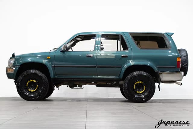 1993 Toyota Hilux Surf JDM car for sale — photo 4 of 25