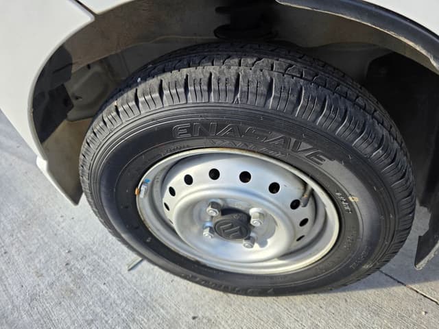 2009 Suzuki Carry JDM car for sale — photo 17 of 18
