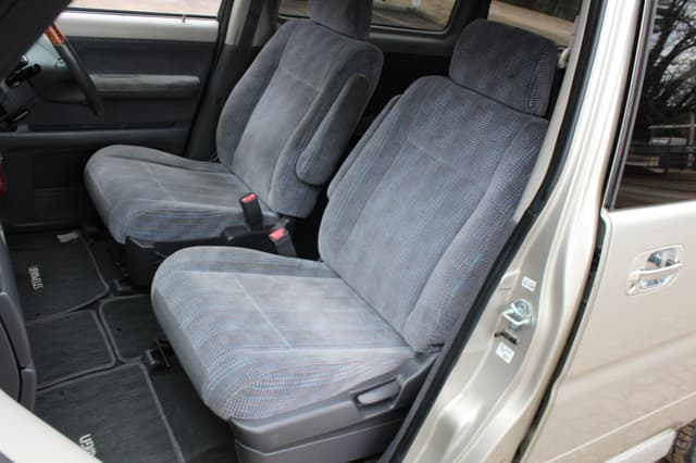 1999 Honda Stepwagon JDM car for sale — photo 22 of 25