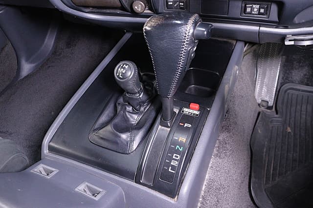 1992 Toyota Land Cruiser JDM car for sale — photo 16 of 25