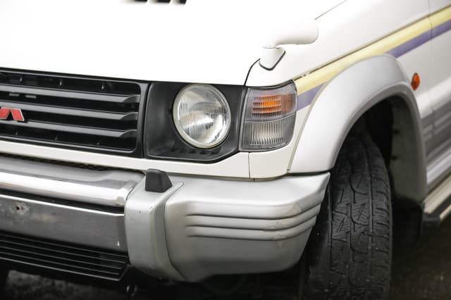 1996 Mitsubishi Pajero JDM car for sale — photo 19 of 25
