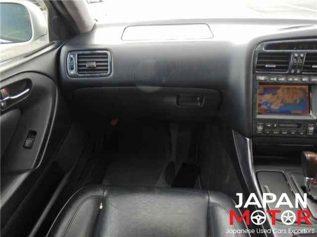 2000 Toyota Aristo JDM car for sale — photo 9 of 22