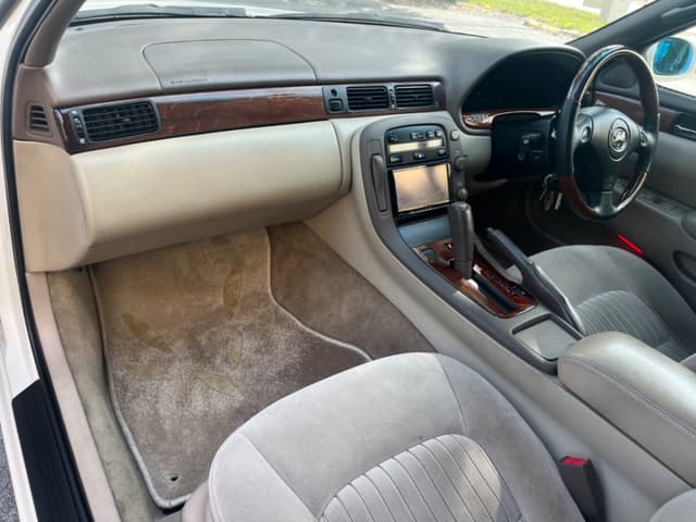 1998 Toyota Soarer JDM car for sale — photo 12 of 17