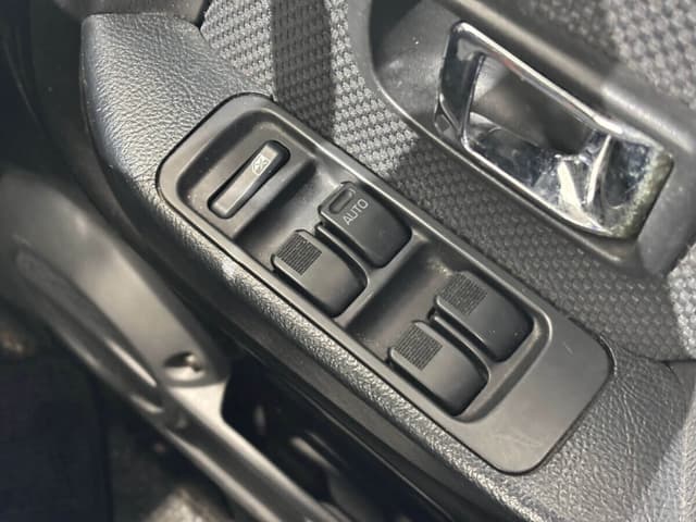 2001 Daihatsu Naked JDM car for sale — photo 16 of 25