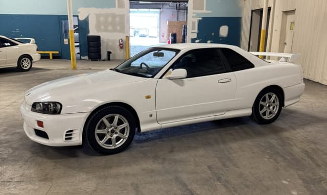 1998 Nissan Skyline JDM car for sale — photo 14 of 25