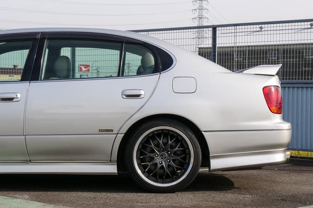 1999 Toyota Aristo JDM car for sale — photo 14 of 25