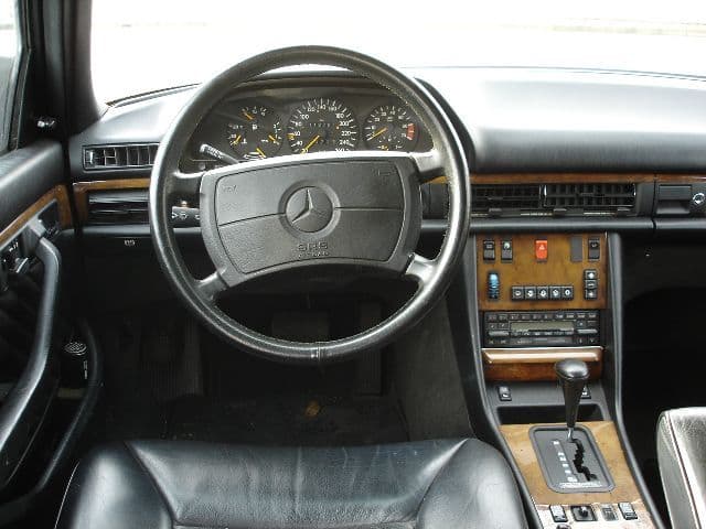 1990 Mercedes-Benz S-Class JDM car for sale — photo 10 of 18
