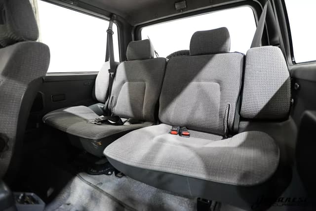 1995 Mitsubishi Pajero JDM car for sale — photo 17 of 25