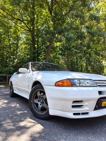 1991 Nissan Skyline JDM car for sale — photo 3 of 25