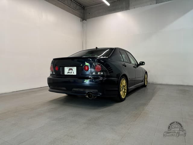 2000 Toyota Altezza JDM car for sale — photo 14 of 25