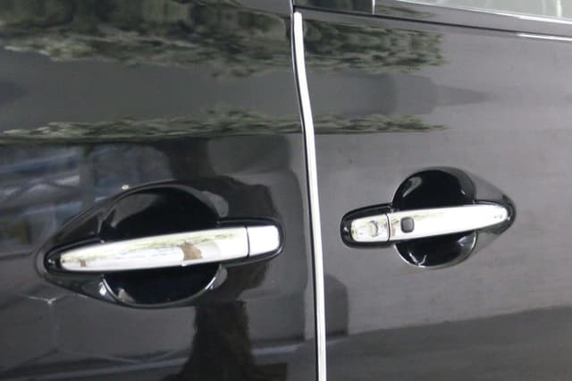 2010 JDM car for sale — photo 12 of 25