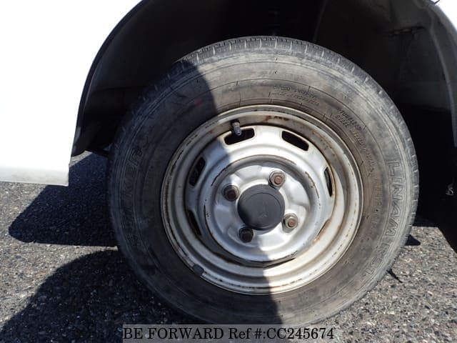 1997 Daihatsu Hijet JDM car for sale — photo 9 of 25