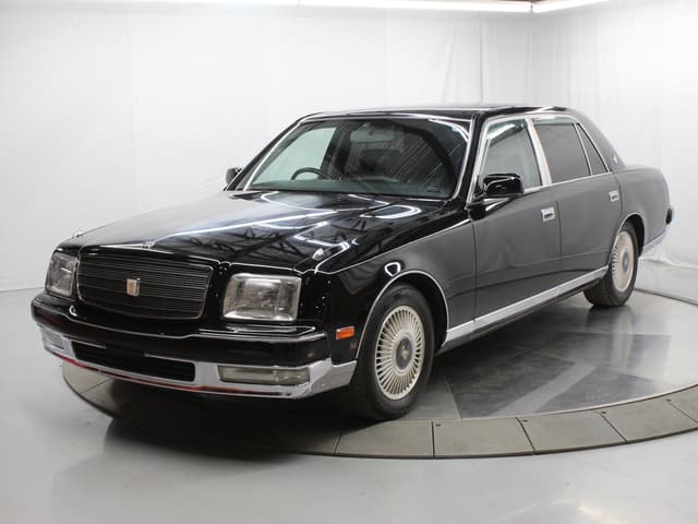 1997 Toyota Century JDM car for sale — photo 2 of 25