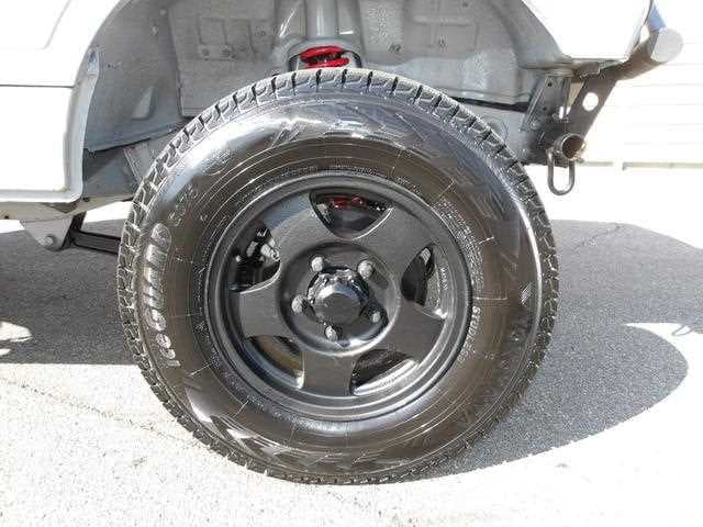 1998 Suzuki Jimny JDM car for sale — photo 20 of 20