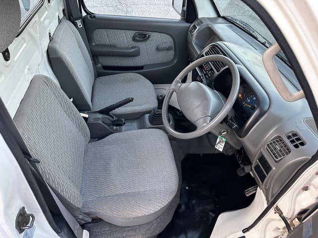 2001 Suzuki Carry JDM car for sale — photo 13 of 18