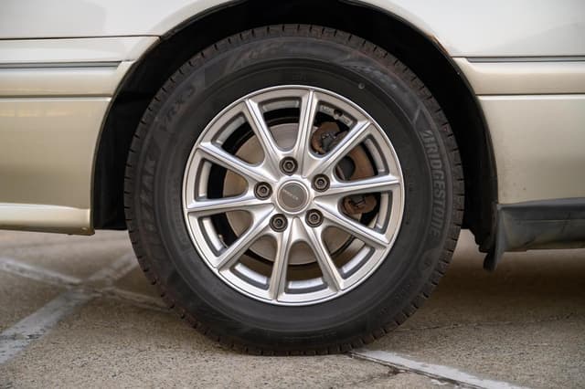 1996 Toyota Crown JDM car for sale — photo 23 of 24