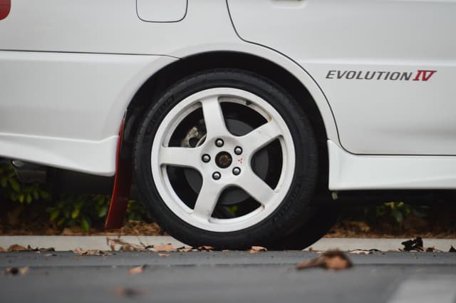 1996 Mitsubishi Lancer Evolution JDM car for sale — photo 16 of 25