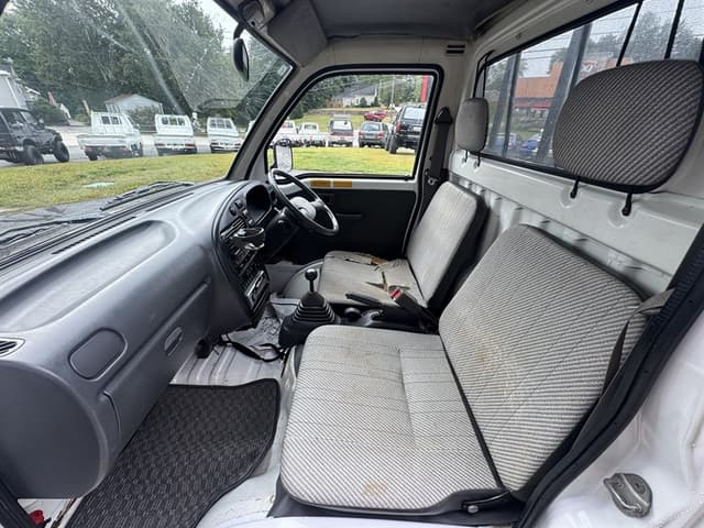 1996 Daihatsu Hijet JDM car for sale — photo 13 of 19