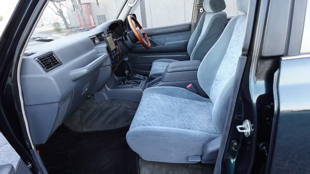 1995 Toyota Land Cruiser JDM car for sale — photo 16 of 20