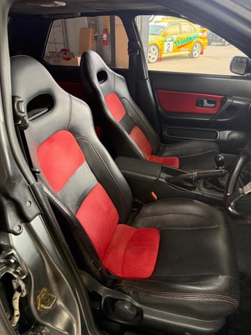 1989 Nissan Skyline JDM car for sale — photo 11 of 13