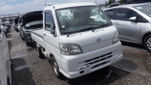 2005 Daihatsu Hijet JDM car for sale — photo 2 of 16